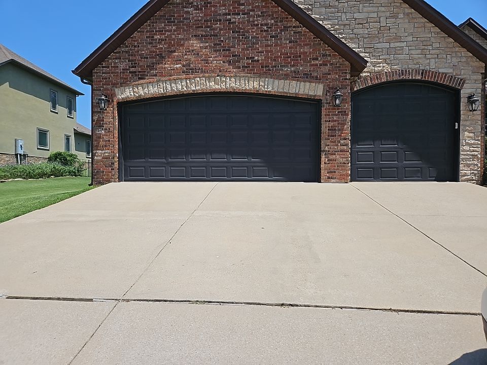 Garage Door Service - Boone County Door